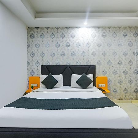 Hotel Kelvish Free Airport Pickup ニューデリー エクステリア 写真